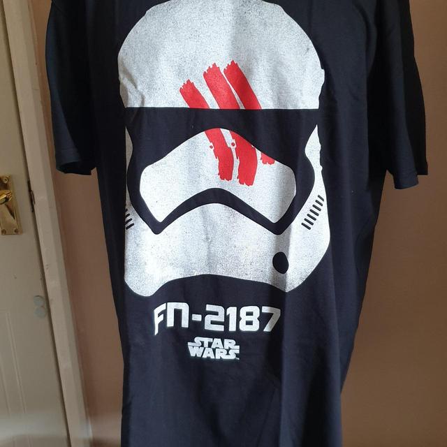 Star Wars Men's T-shirt - Black - M on Productcaster.