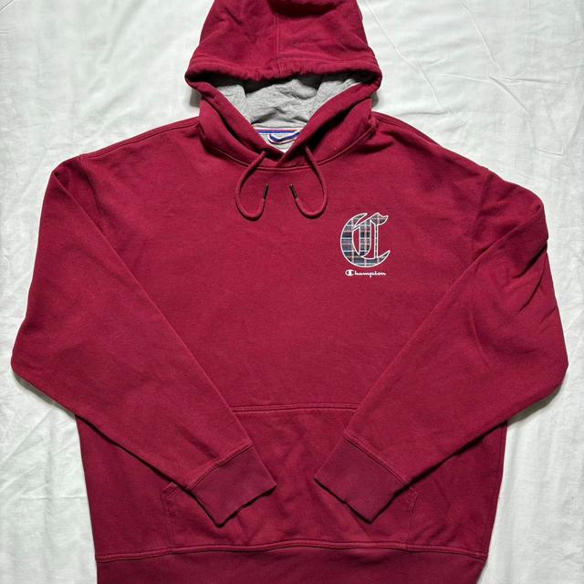 Champion Men's Hoodie - Red - XL on Productcaster.