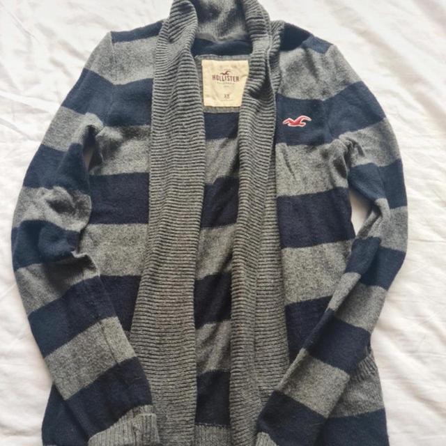 Hollister Co. Women's Cardigan - Navy/Grey - XS on Productcaster.