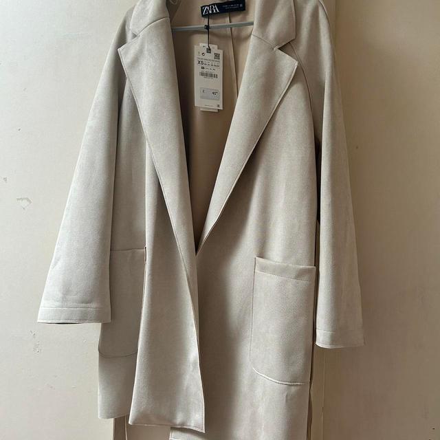 Zara Women's Coat - Cream - UK 6 on Productcaster.