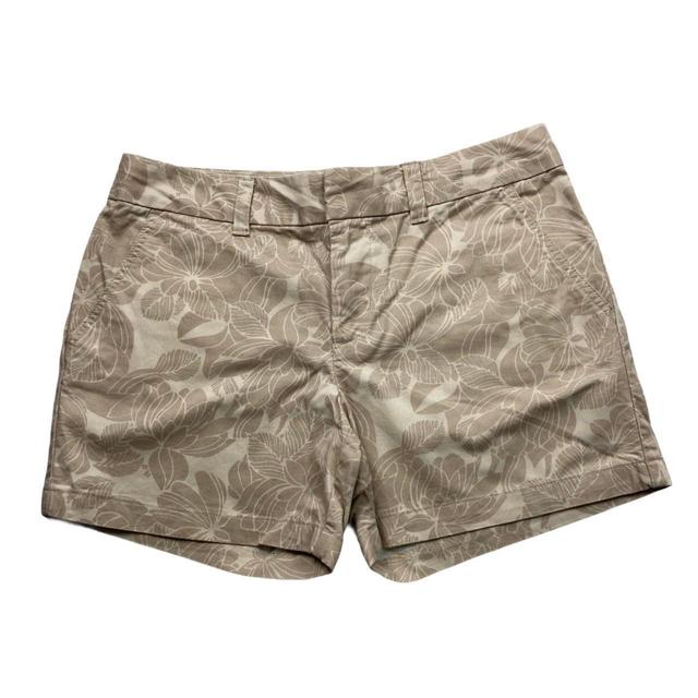 Tommy Hilfiger Women's Shorts - Tan/Cream - UK 6 on Productcaster.