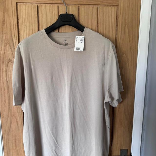 H&M Men's T-shirt - Tan - XXL on Productcaster.