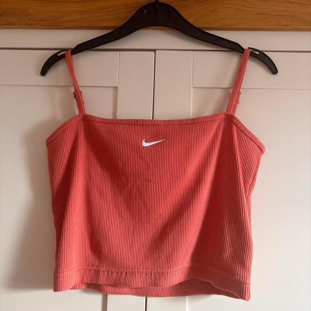 Nike Women's Crop top - Pink - XS on Productcaster.