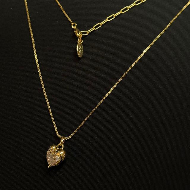 Women's Necklace - Gold on Productcaster.