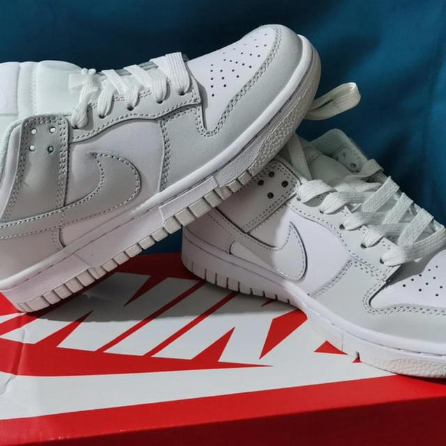 Nike Women's Trainers - White - UK 4.5 on Productcaster.