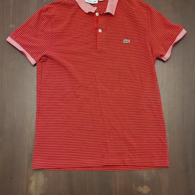 Lacoste Men's T-shirt - Red/Blue - XS on Productcaster.