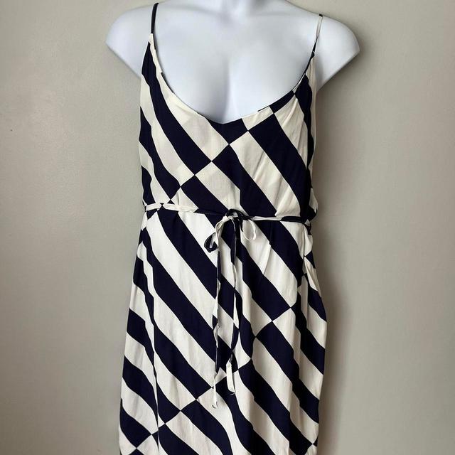 New Look Women's Slip Dress - White/Blue - 24 on Productcaster.