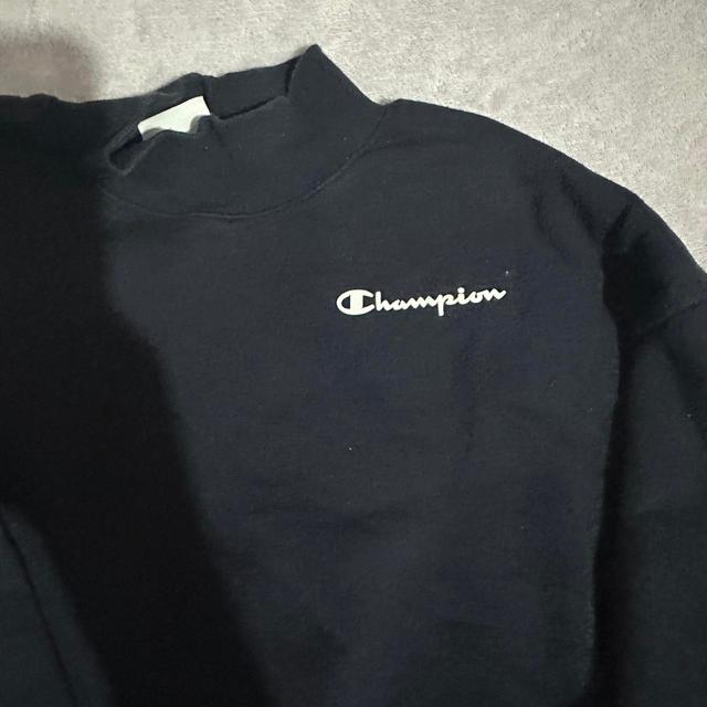 Champion Men's Sweatshirt - Navy - S on Productcaster.