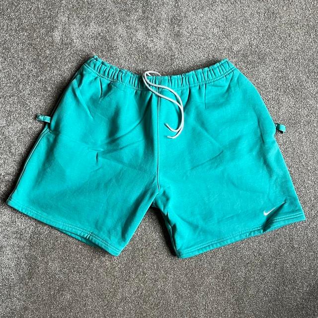 Nike Men's Shorts - Blue - L on Productcaster.