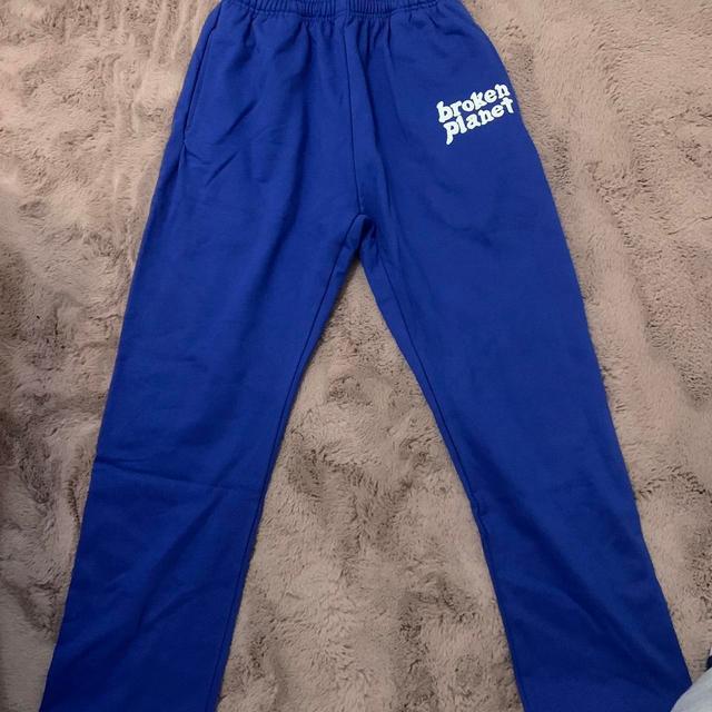 Broken Planet Men's Sweatpants - Blue/Navy - M on Productcaster.