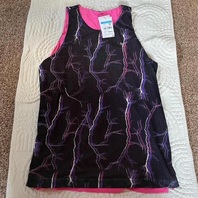 Nike Men's Vest - Multi - M on Productcaster.