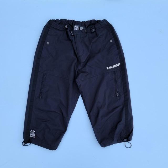 Oakley Men's Shorts - Black - M on Productcaster.