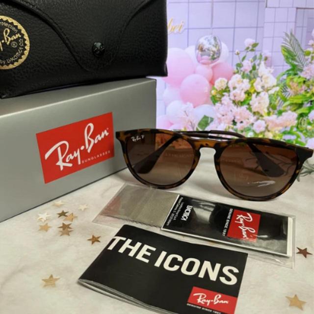 Ray-Ban Women's Sunglasses - Brown/Black on Productcaster.