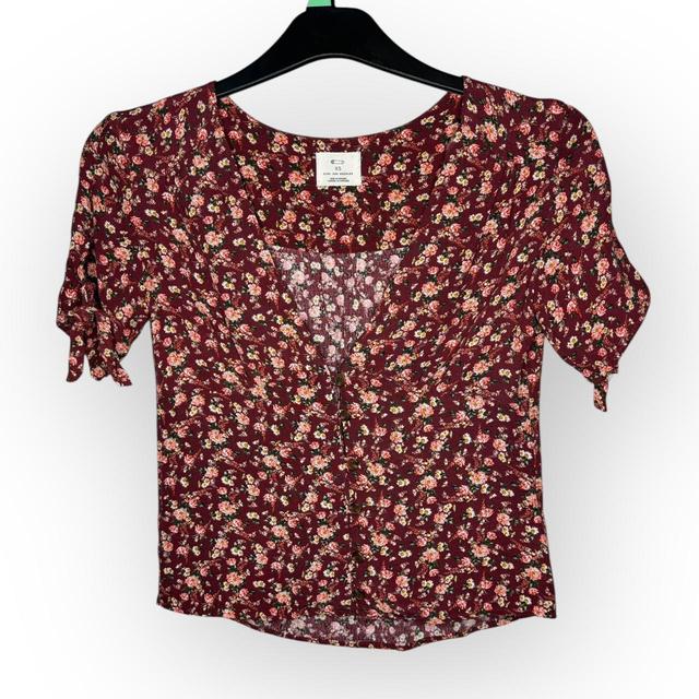 Urban Outfitters Women's Blouse - Red/Burgundy - 6 on Productcaster.