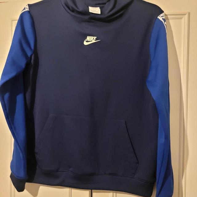 Nike Men's Jumper - Blue - S on Productcaster.