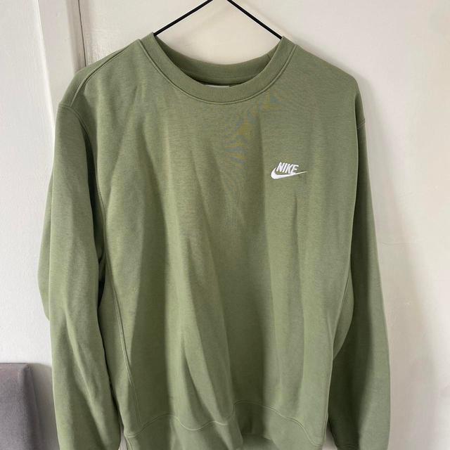 Nike Men's Jumper - Khaki/Green - S on Productcaster.