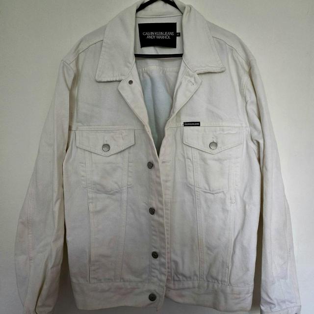 Calvin Klein Men's Lightweight Jacket - White - M on Productcaster.