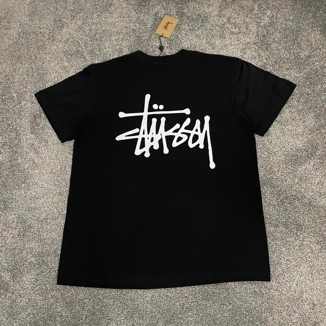 Stüssy Men's T-shirt - Black - M on Productcaster.