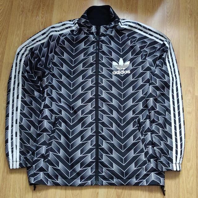 Adidas Men's Jacket - Black/White - M on Productcaster.