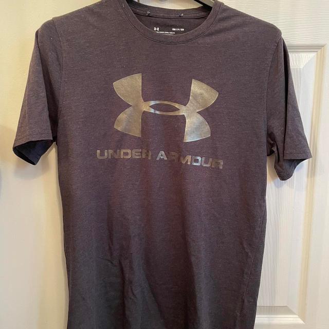 Under Armour Men's T-shirt - Grey/Black - S on Productcaster.