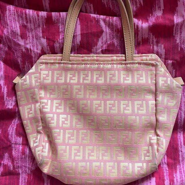 Fendi Women's Bag - Pink/Cream on Productcaster.