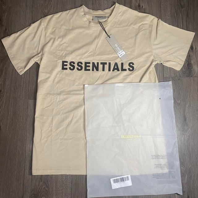 Fear of God Men's T-shirt - Cream/Tan - S on Productcaster.