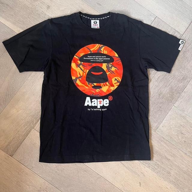 BAPE Men's T-shirt - Black - S on Productcaster.