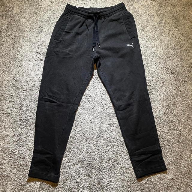 Puma Men's Sweatpants - Black/White - M on Productcaster.