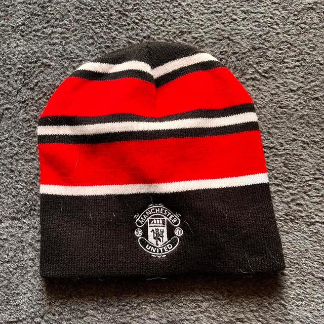 Manchester United F.C. Men's Hat - Red/Black on Productcaster.