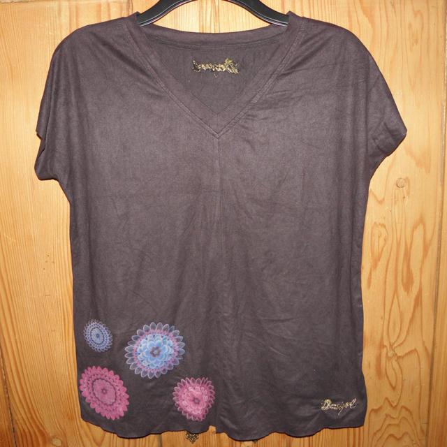 Desigual Women's T-shirt - Black - S on Productcaster.