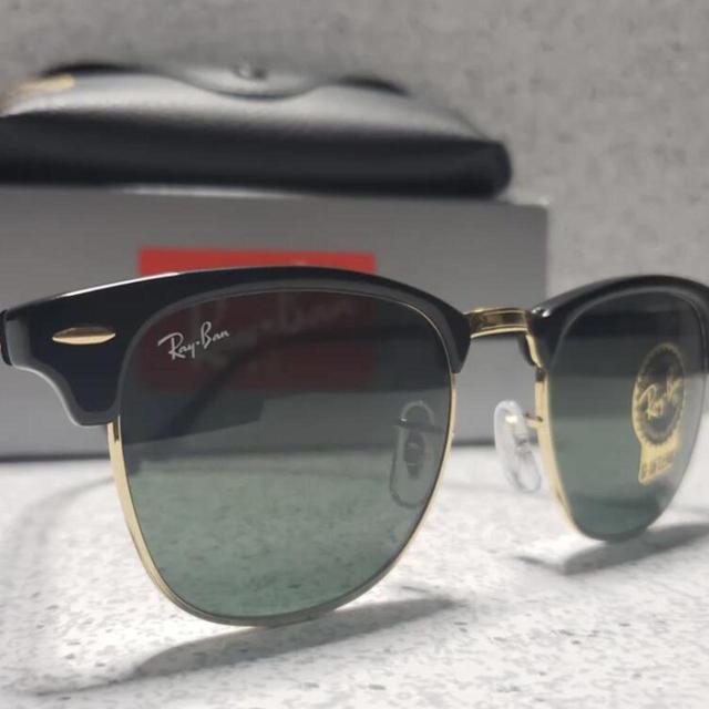 Ray-Ban Women's Casual Sunglasses - Black/Grey on Productcaster.