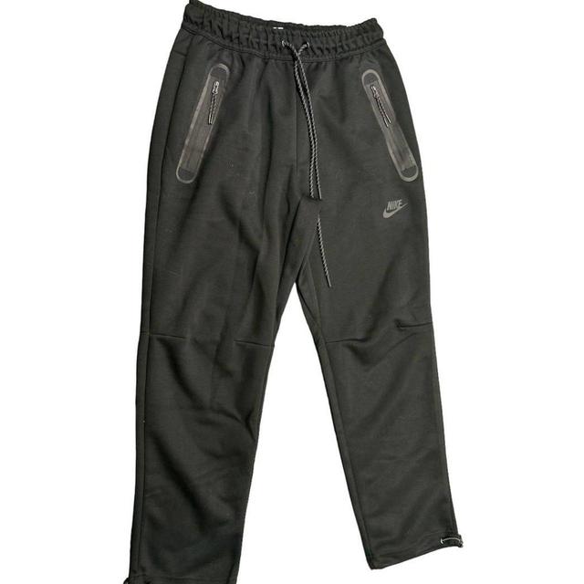 Nike Men's Sweatpants - Black - M on Productcaster.