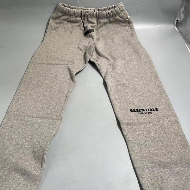 Fear of God Men's Sweatpants - Black/Grey - S on Productcaster.