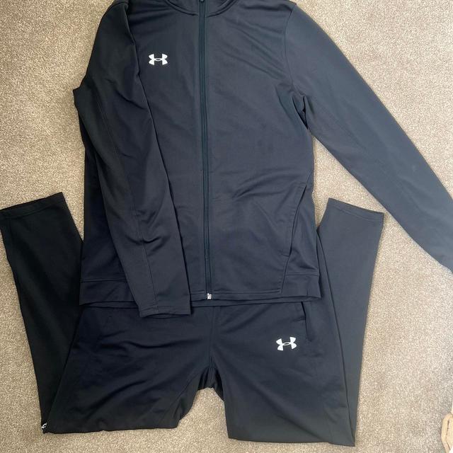 Under Armour Men's Coats and jackets - Black - M on Productcaster.