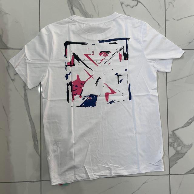 Off-White Men's T-shirt - White - S on Productcaster.