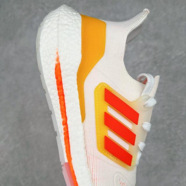 Adidas Men's Trainers - Multi/White - UK 7.5 on Productcaster.