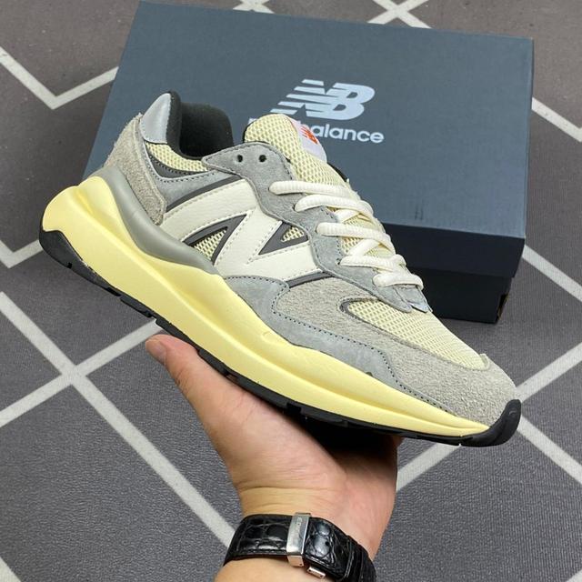 New Balance Women's Trainers - Grey/Multi - UK 6 on Productcaster.