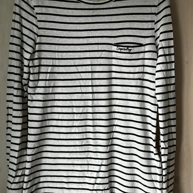 Superdry Women's T-shirt - White/Black - 6 on Productcaster.