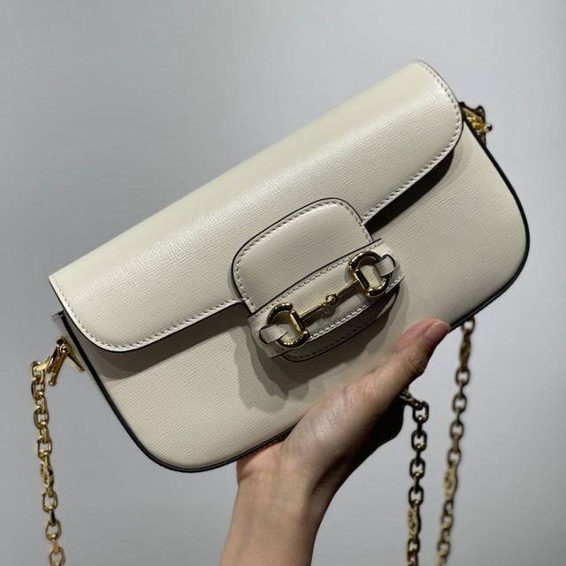 Gucci Women's Shoulder bags - Cream/White on Productcaster.