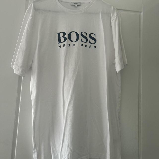 Hugo Boss Men's T-shirt - White - S on Productcaster.