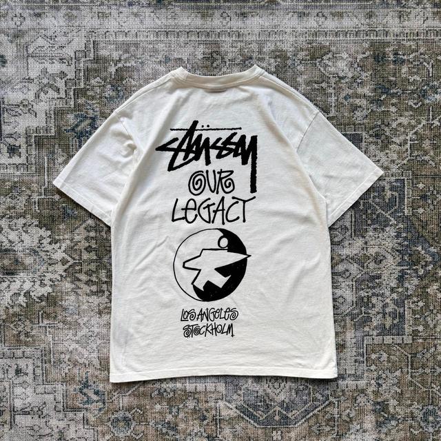 Stüssy Men's T-shirt - White - S on Productcaster.