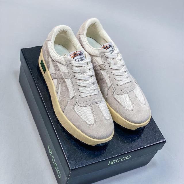 ECCO Men's Trainers - Grey/Cream - UK 9 on Productcaster.