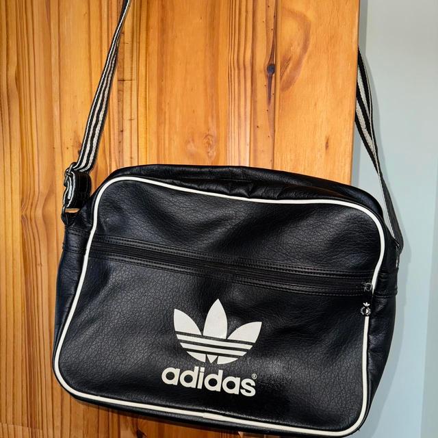 Adidas Men's Shoulder bags - Black on Productcaster.