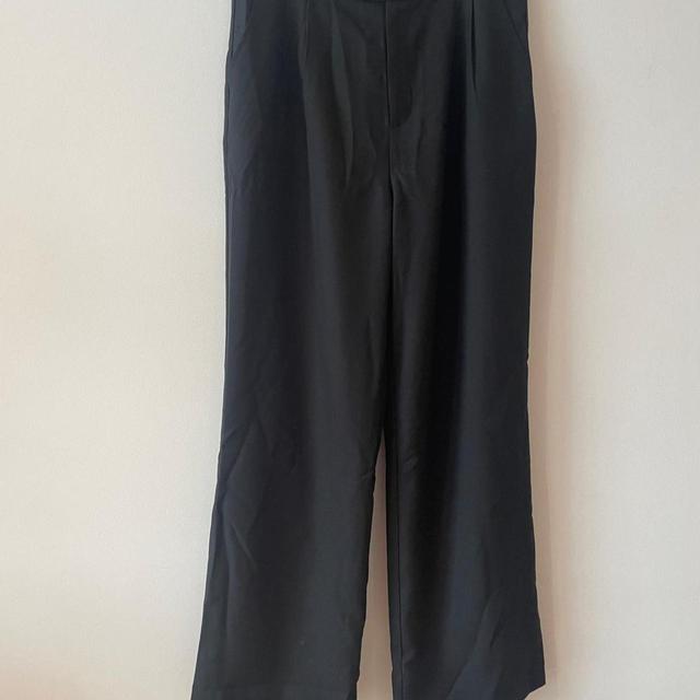 Preloved Women's High waisted Trousers - Black - L on Productcaster.