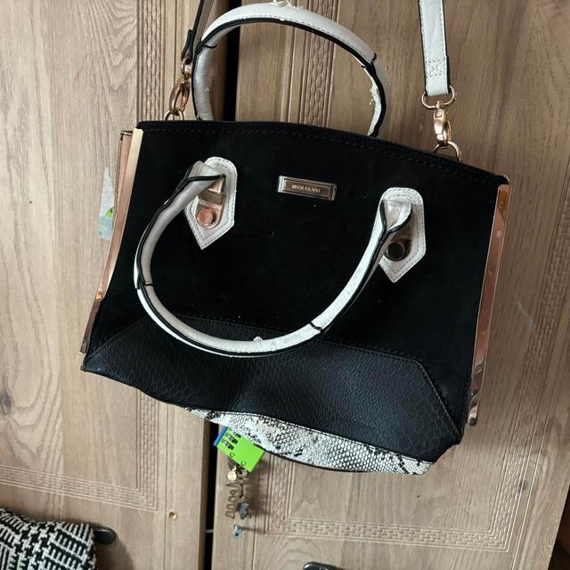 River Island Women's Crossbody bags - Black/White on Productcaster.