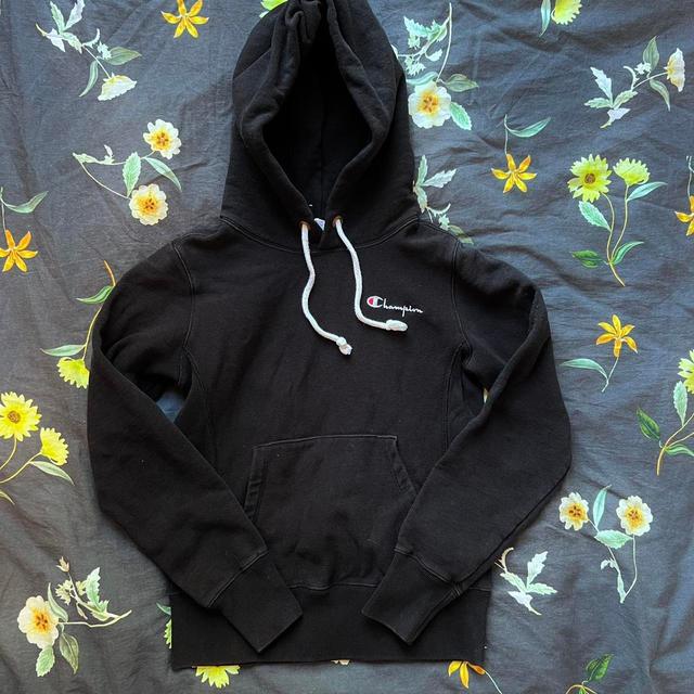 Champion Women's Hoodie - Black - XS on Productcaster.