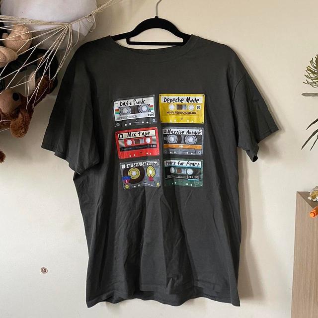 Men's T-shirt - Grey/Black - S on Productcaster.