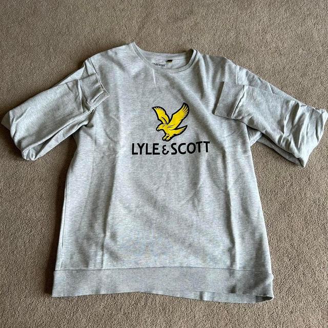 Lyle & Scott Men's Jumper - Grey - XL on Productcaster.