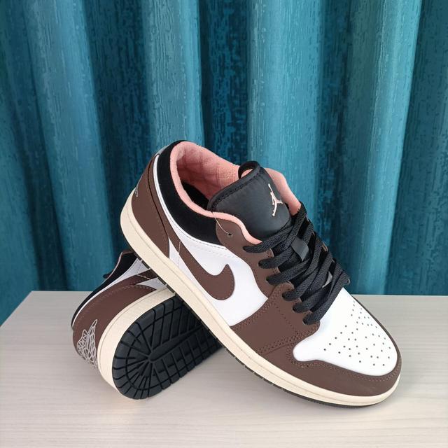 Nike Men's Trainers - Brown/Multi - UK 10.5 on Productcaster.