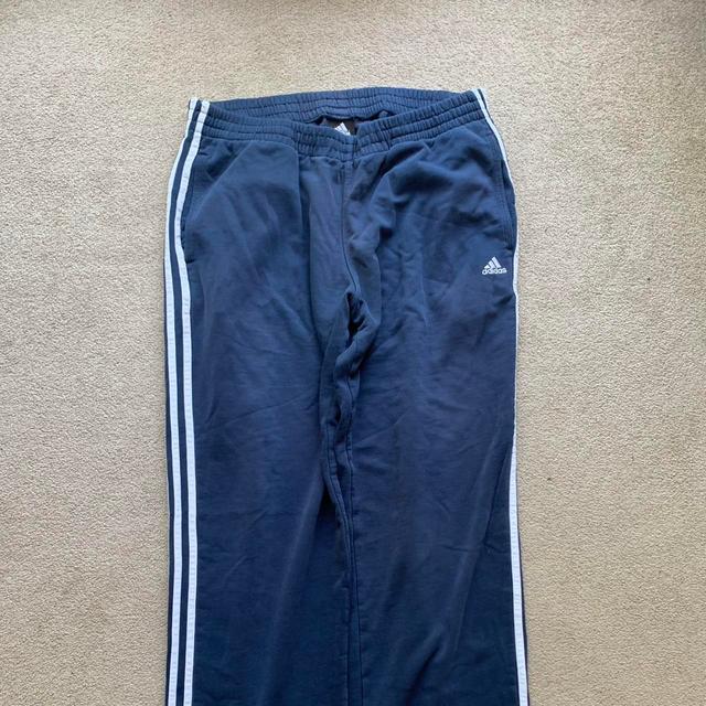 Adidas Men's Sweatpants - Navy - XL on Productcaster.